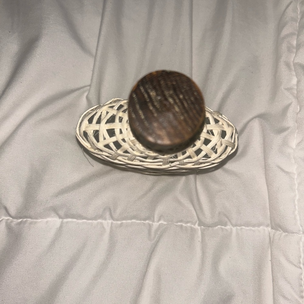 John Varvatos Woven Vase - Picture 4 of 7